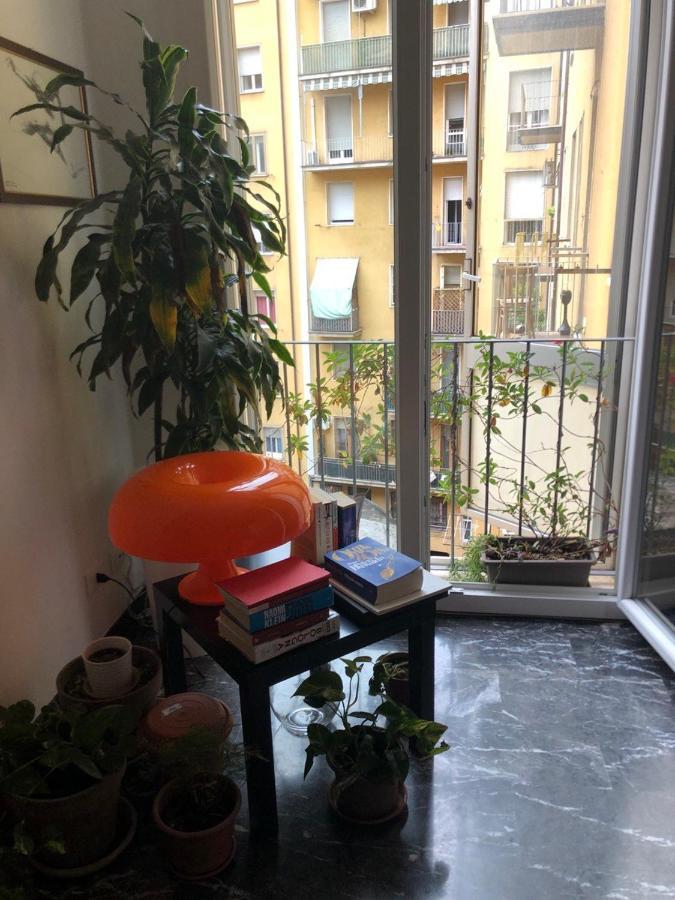 Bed and Breakfast A Due Passi Dal Lumiere Bolonia Exterior foto
